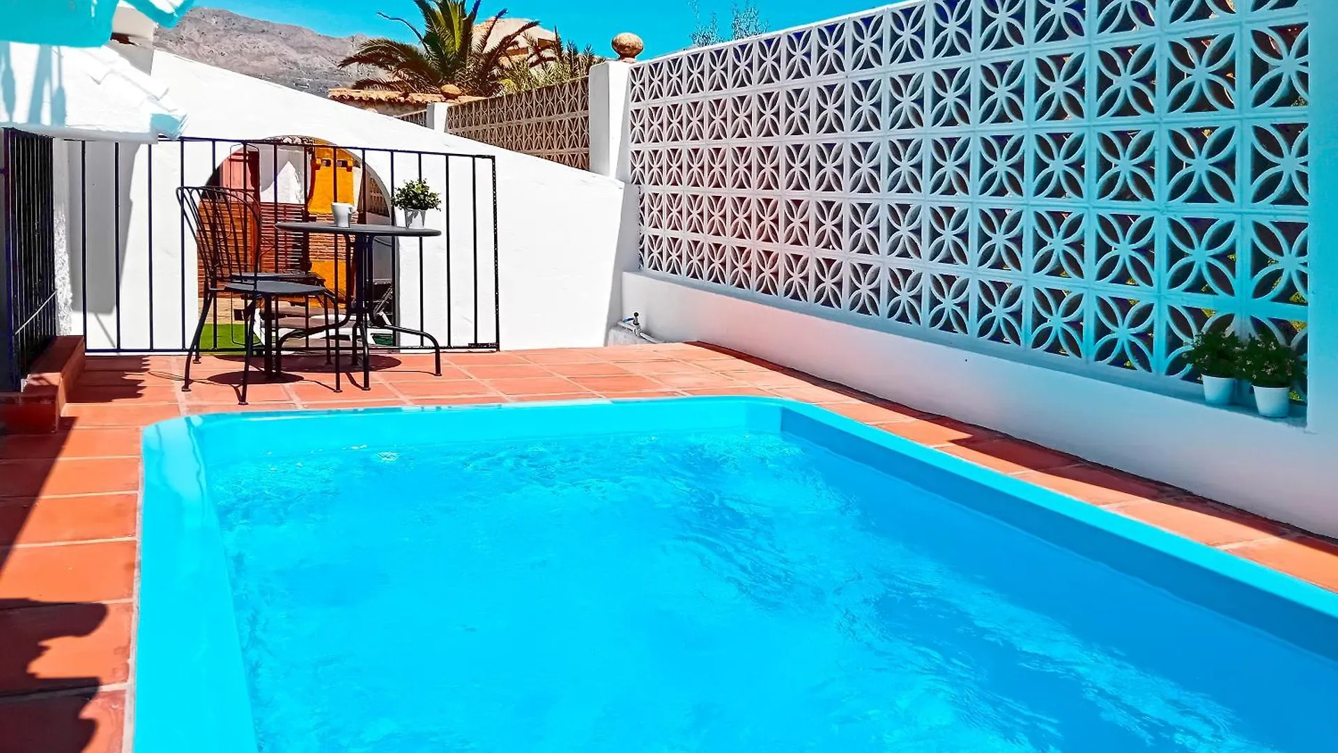 Casa Patio De Los Naranjos Piscina Privada 알카우씬 0*,  스페인